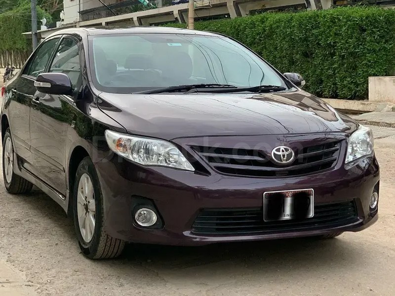Toyota Corolla Altis 2012