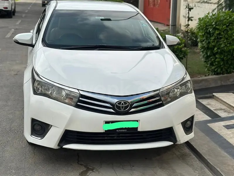 Toyota Corolla Altis 2016