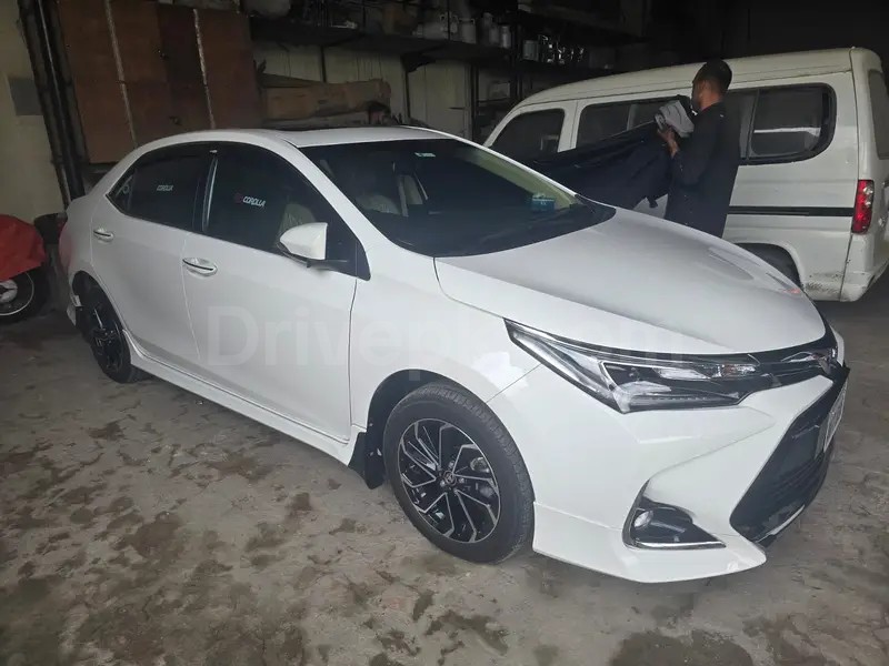 Toyota Corolla Altis 2025