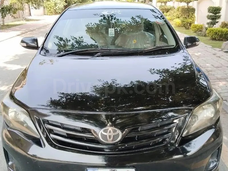 Toyota Corolla GLI 2013