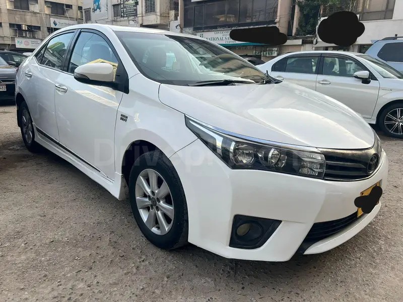 Toyota Altis Grande 2015