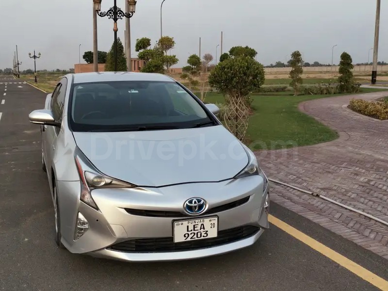 Toyota Prius 2020