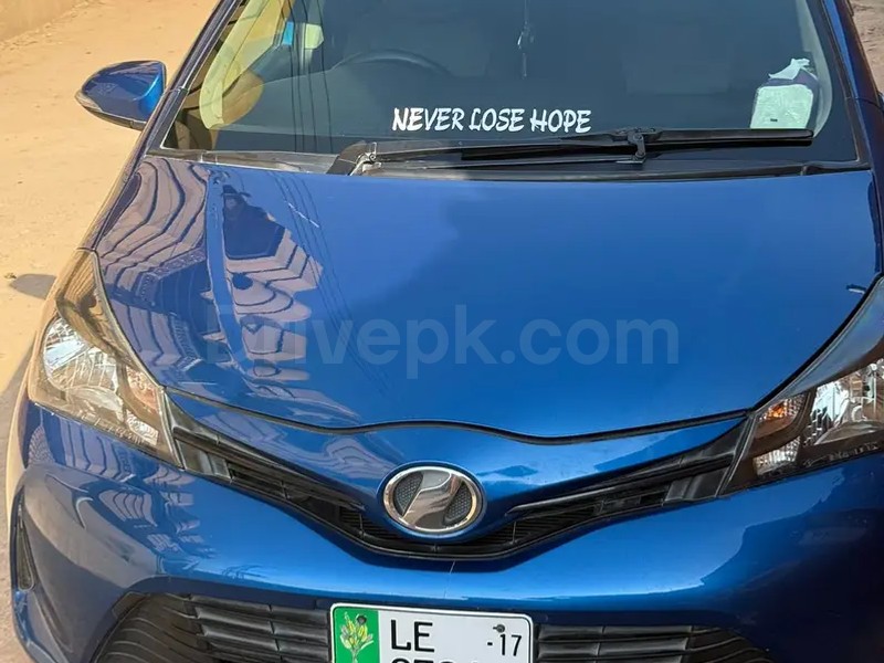 Toyota Vitz 2017