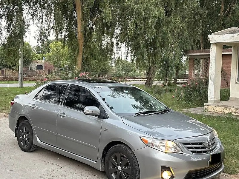 Toyota Corolla Altis 2011