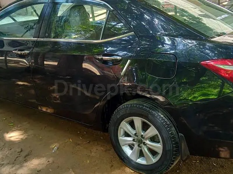 Toyota Corolla Altis 2015