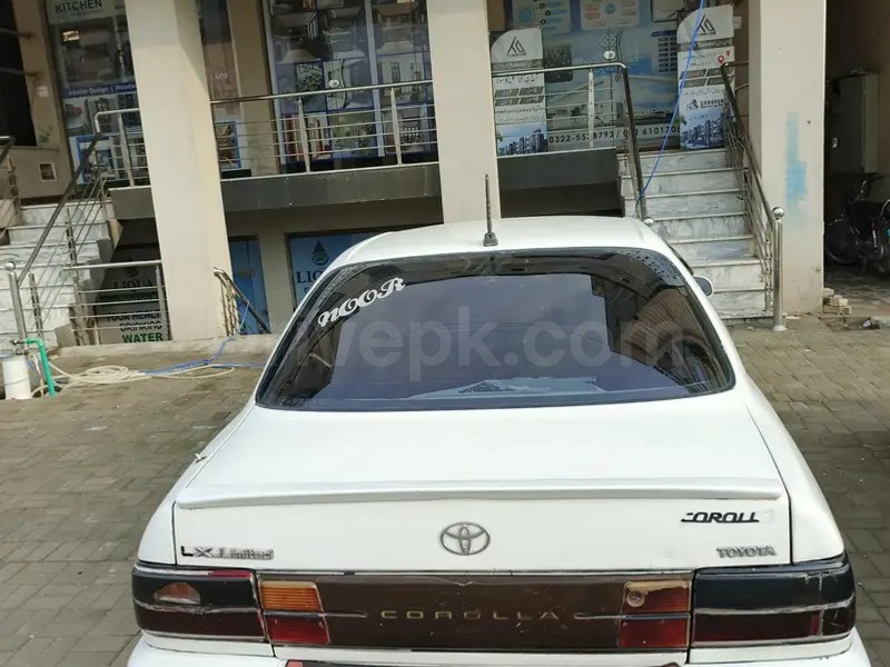Toyota Corolla XE 1999
