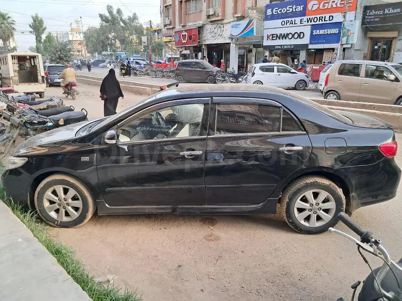 Toyota Corolla Altis 2010