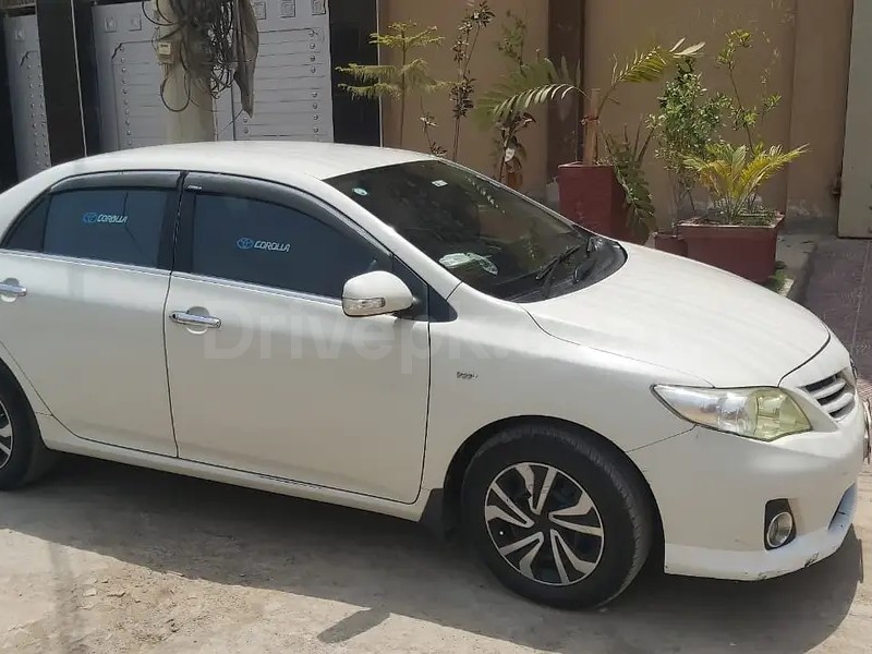 Toyota Corolla GLI 2013