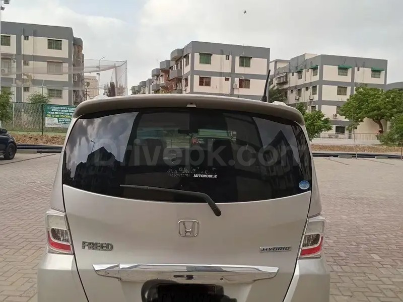 Honda Freed 2012