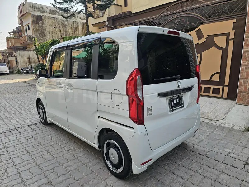 Honda N Box Custom 2022