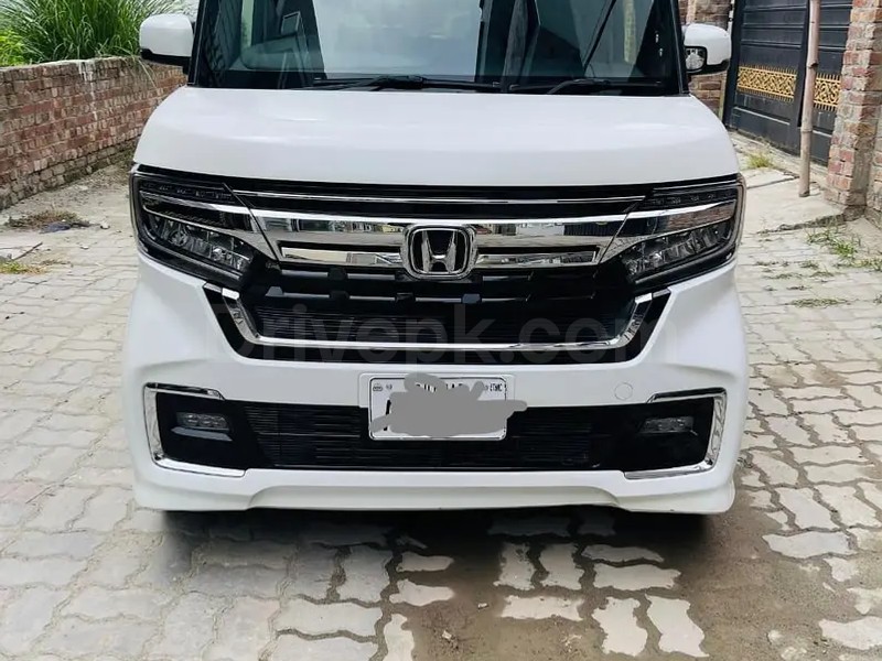 Honda N Box Custom 2022