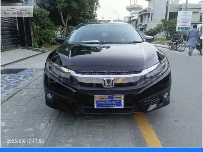 Honda Civic VTi Oriel 2022