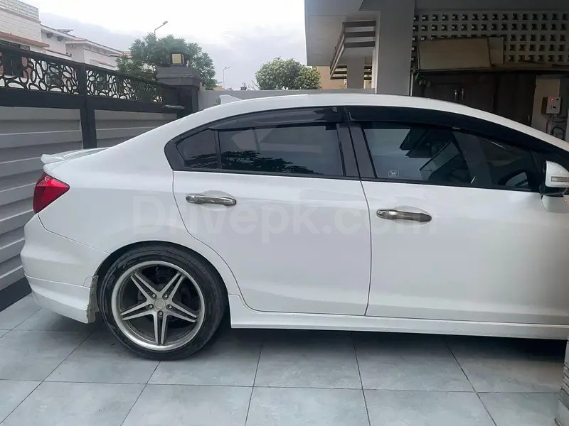 Honda Civic VTi Oriel Prosmatec 2015