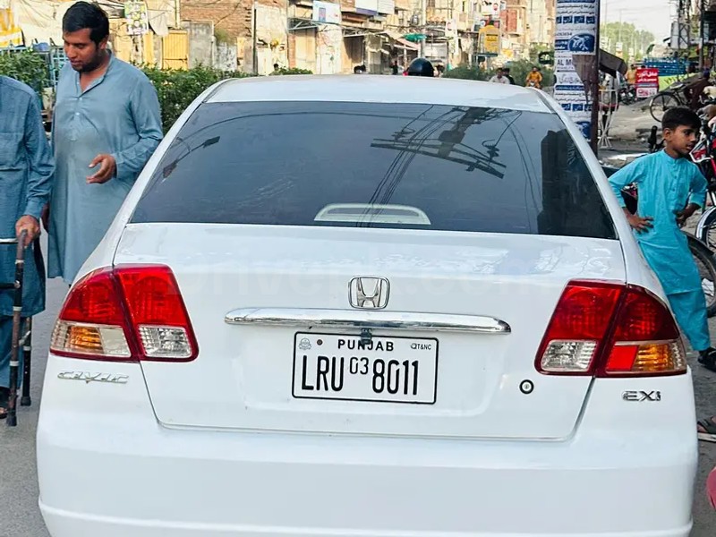 Honda Civic EXi 2003