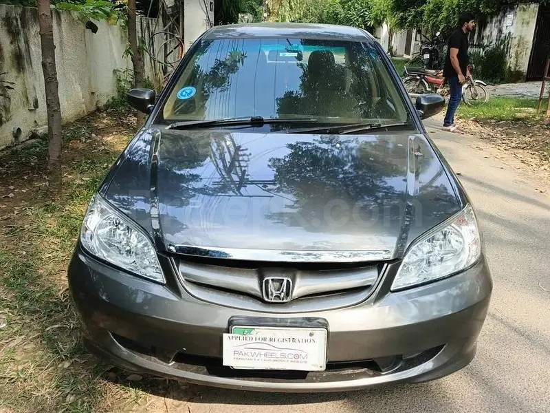 Honda Civic EXi 2005