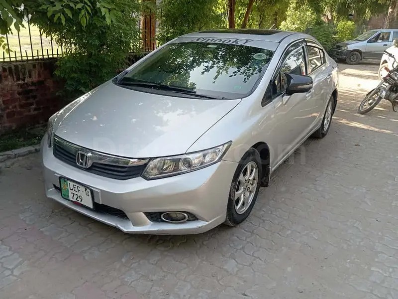 Honda Civic VTi Oriel Prosmatec 2013