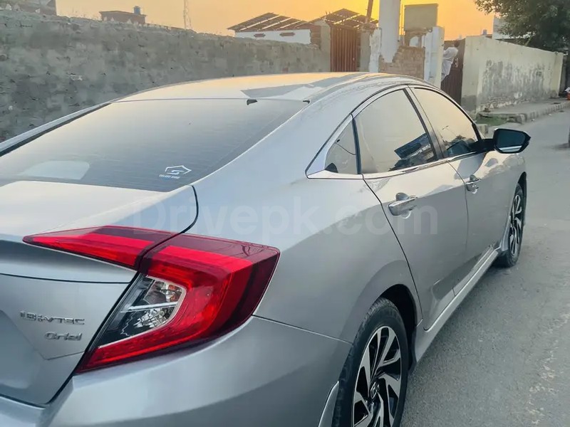 Honda Civic Oriel 2019