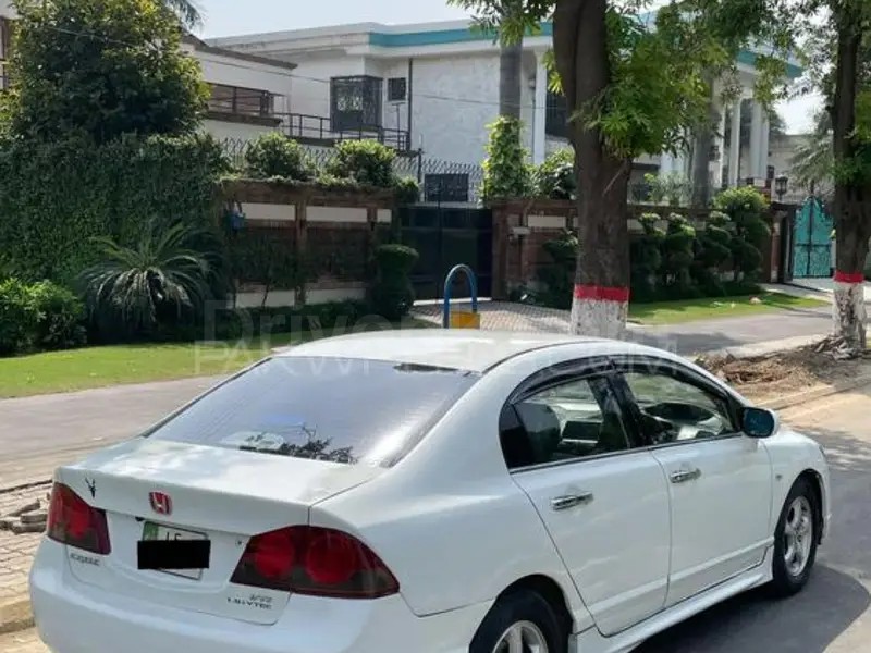 Honda Civic Oriel 2011