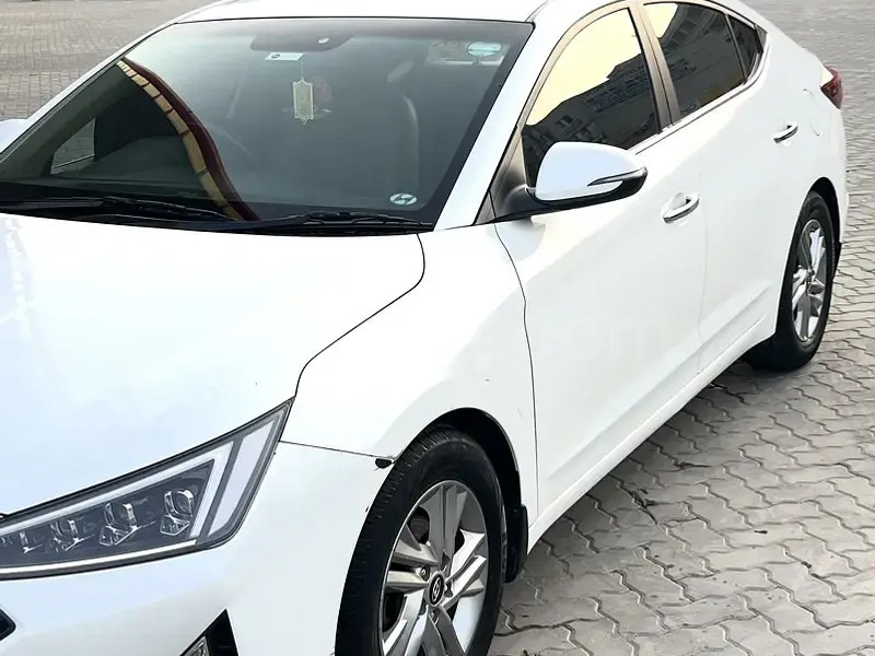 Hyundai Elantra 2021