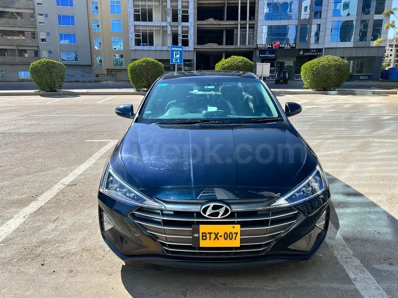 Hyundai Elantra 2021