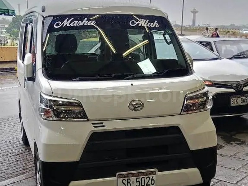 Daihatsu Hijet 2020