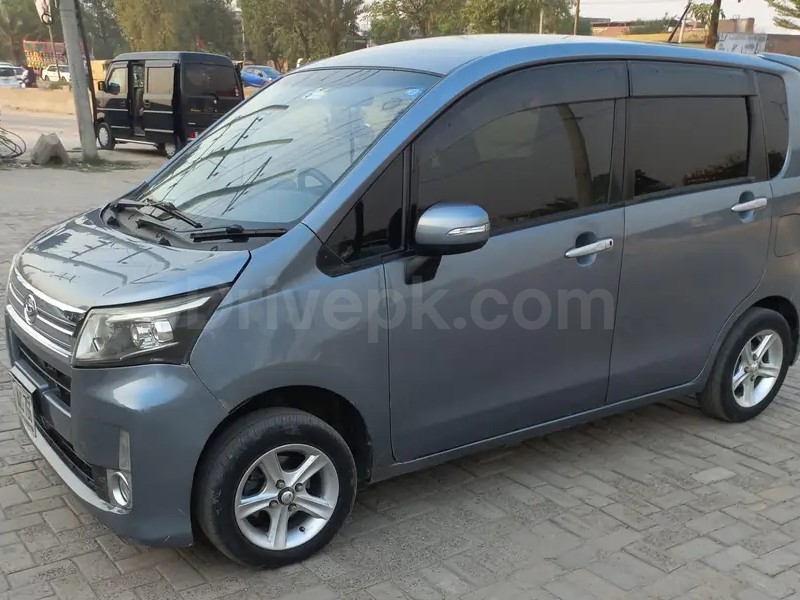 Daihatsu Move 2013