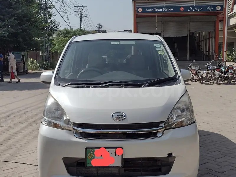 Daihatsu Move 2011