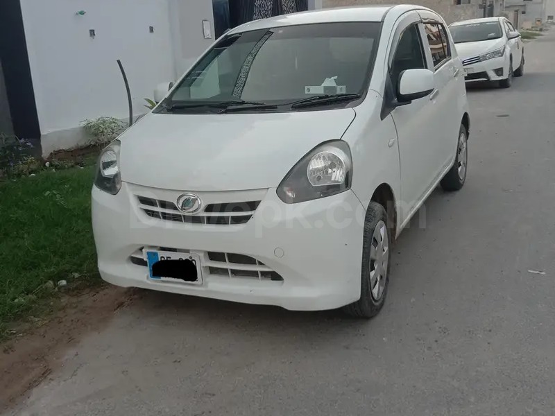 Daihatsu Mira 2014