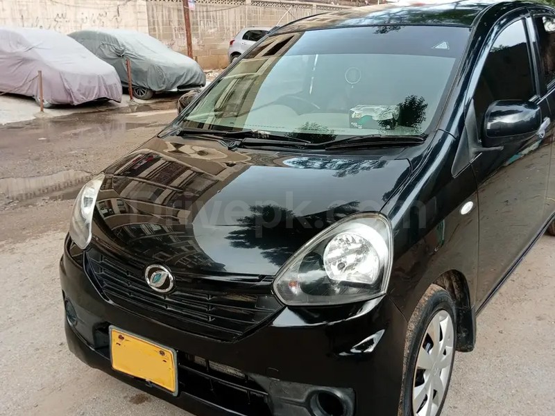 Daihatsu Mira 2015
