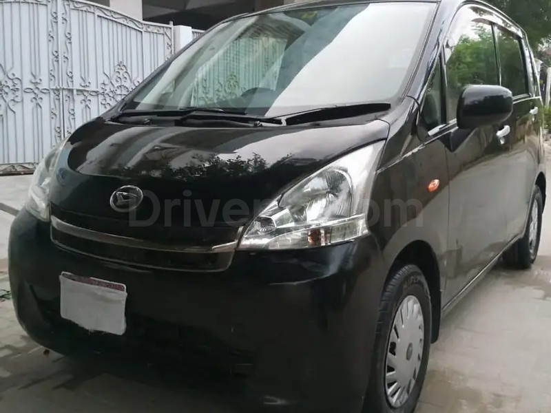 Daihatsu Move 2011