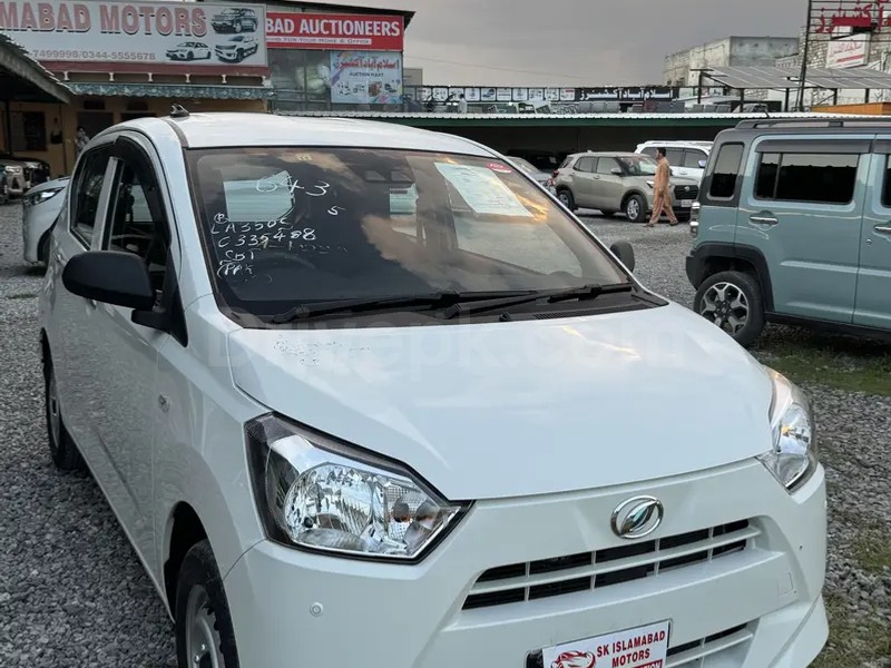 Daihatsu Mira 2022