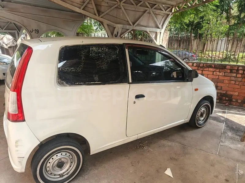 Daihatsu Mira 2007