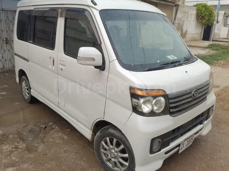 Daihatsu Atrai Wagon 2013