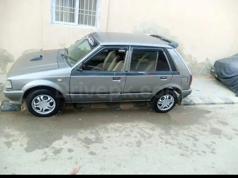 Daihatsu Charade 1986