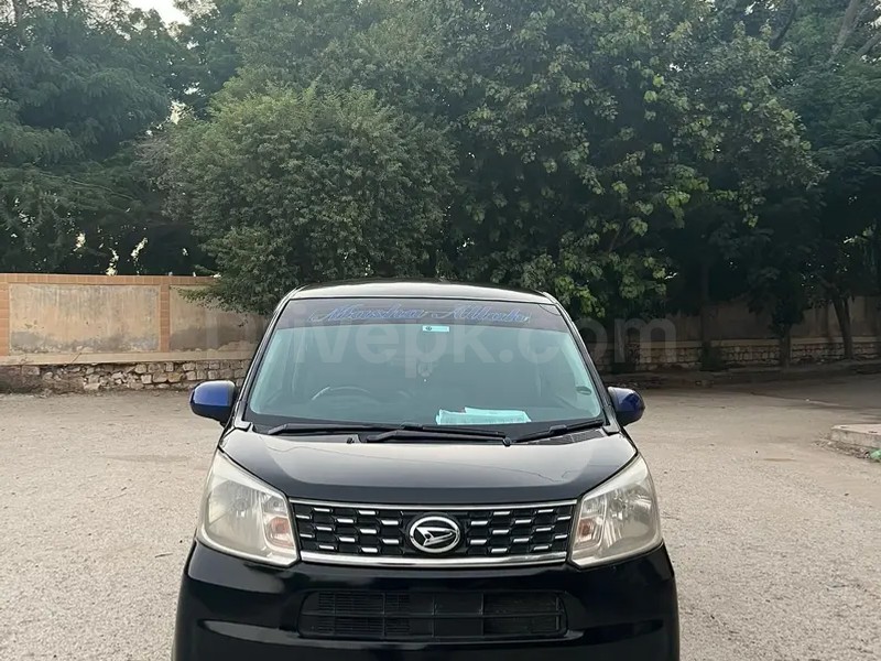 Daihatsu Move 2015