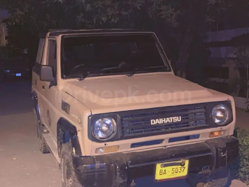 Daihatsu Rocky 1982