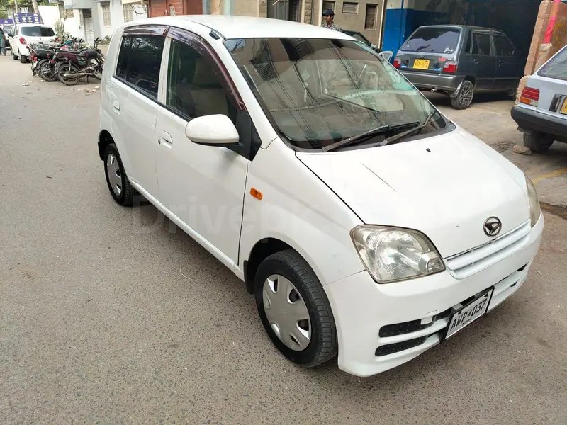 Daihatsu Mira 2007