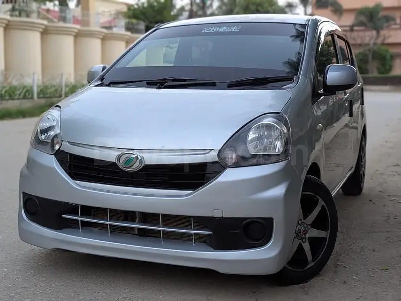 Daihatsu Mira 2015