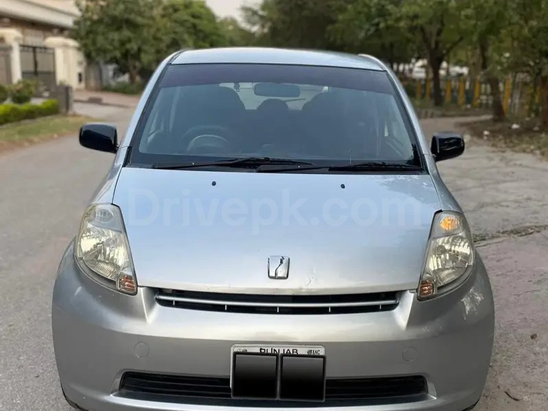 Daihatsu Sirion 2006