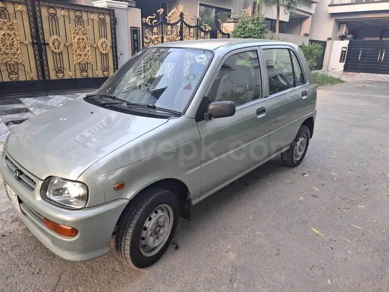 Daihatsu Cuore 2010
