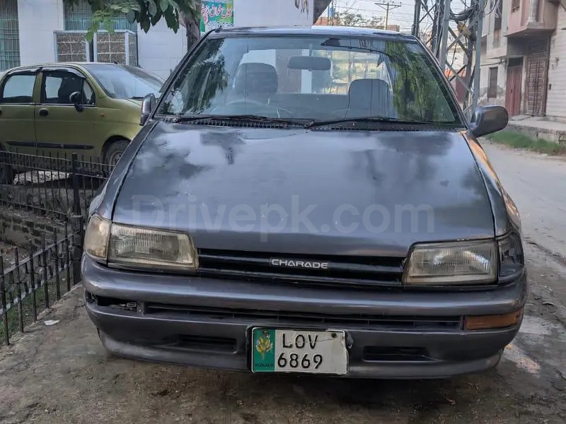 Daihatsu Charade 1990