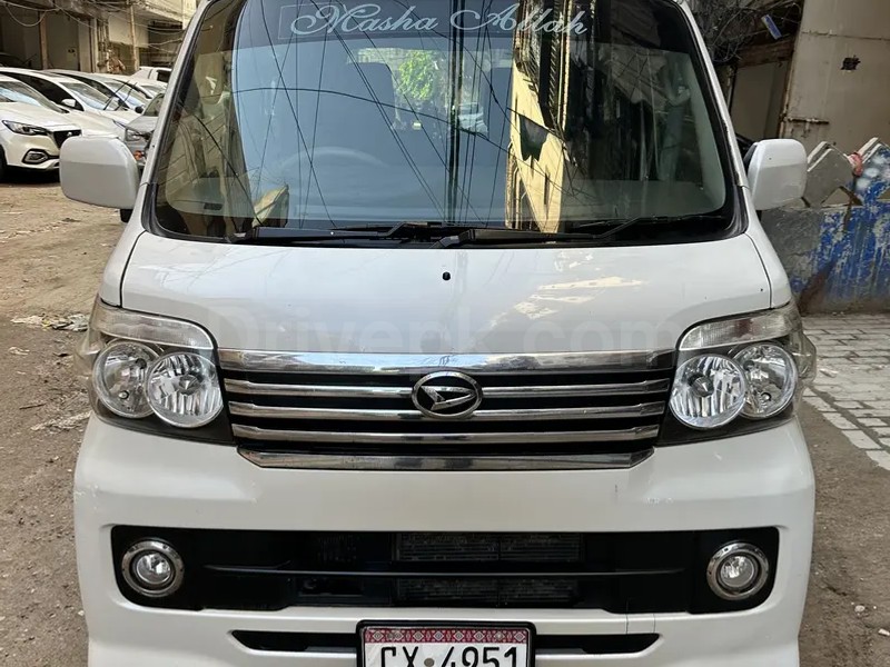 Daihatsu Atrai Wagon 2012