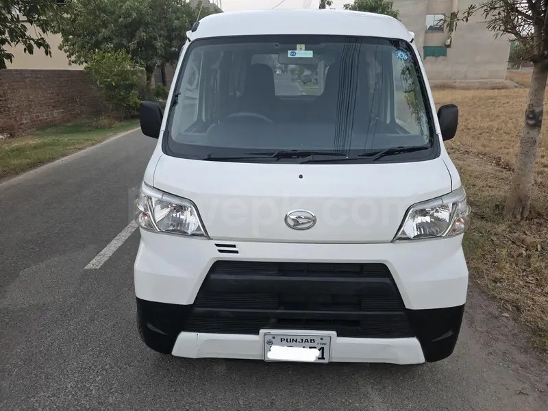 Daihatsu Hijet 2024