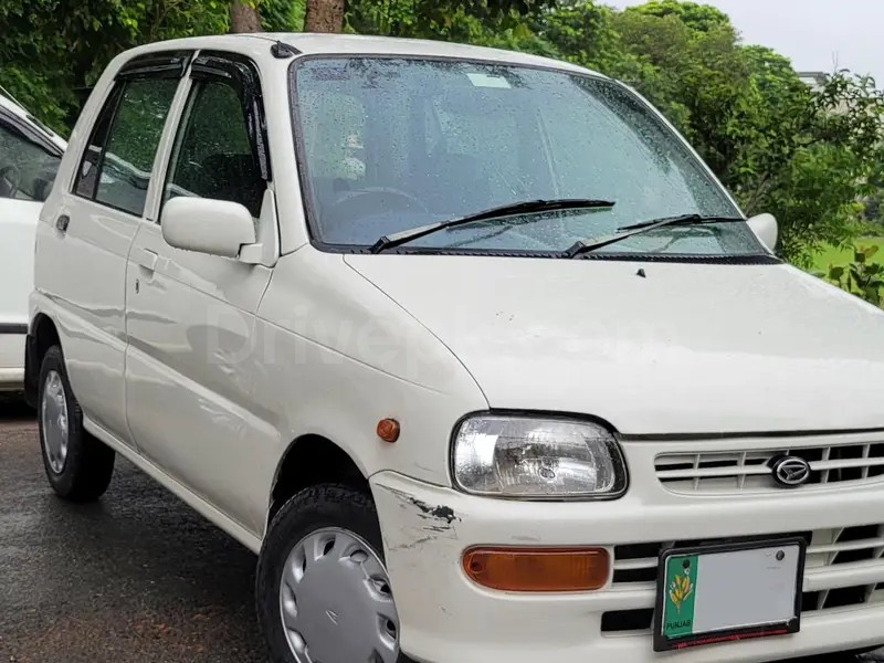 Daihatsu Cuore 2005