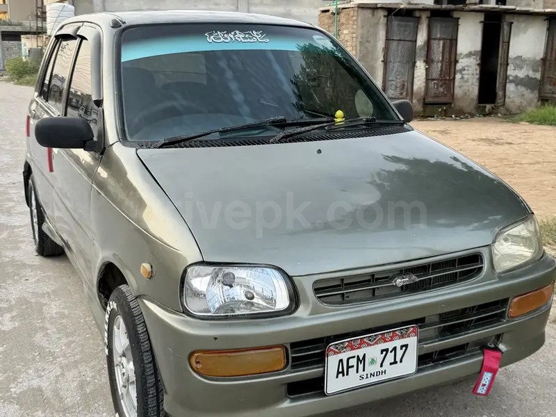 Daihatsu Cuore 2003
