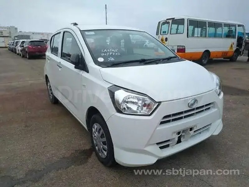 Daihatsu Mira 2022