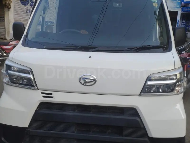Daihatsu Hijet 2021