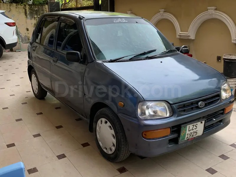 Daihatsu Cuore 2005