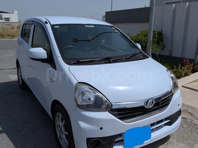 Daihatsu Mira 2014