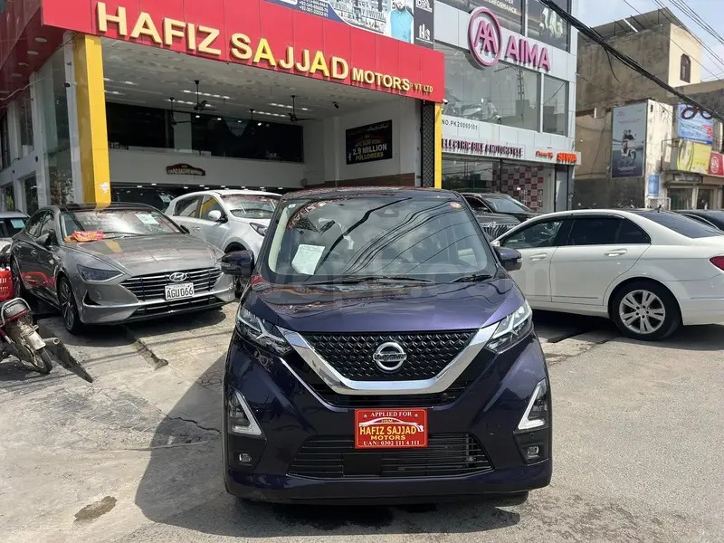 Nissan Dayz Highway Star 2022